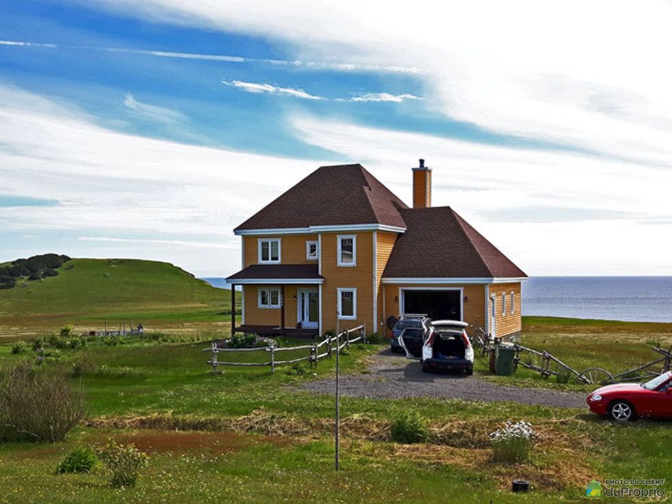 Maison en Gasp\u00e9sie