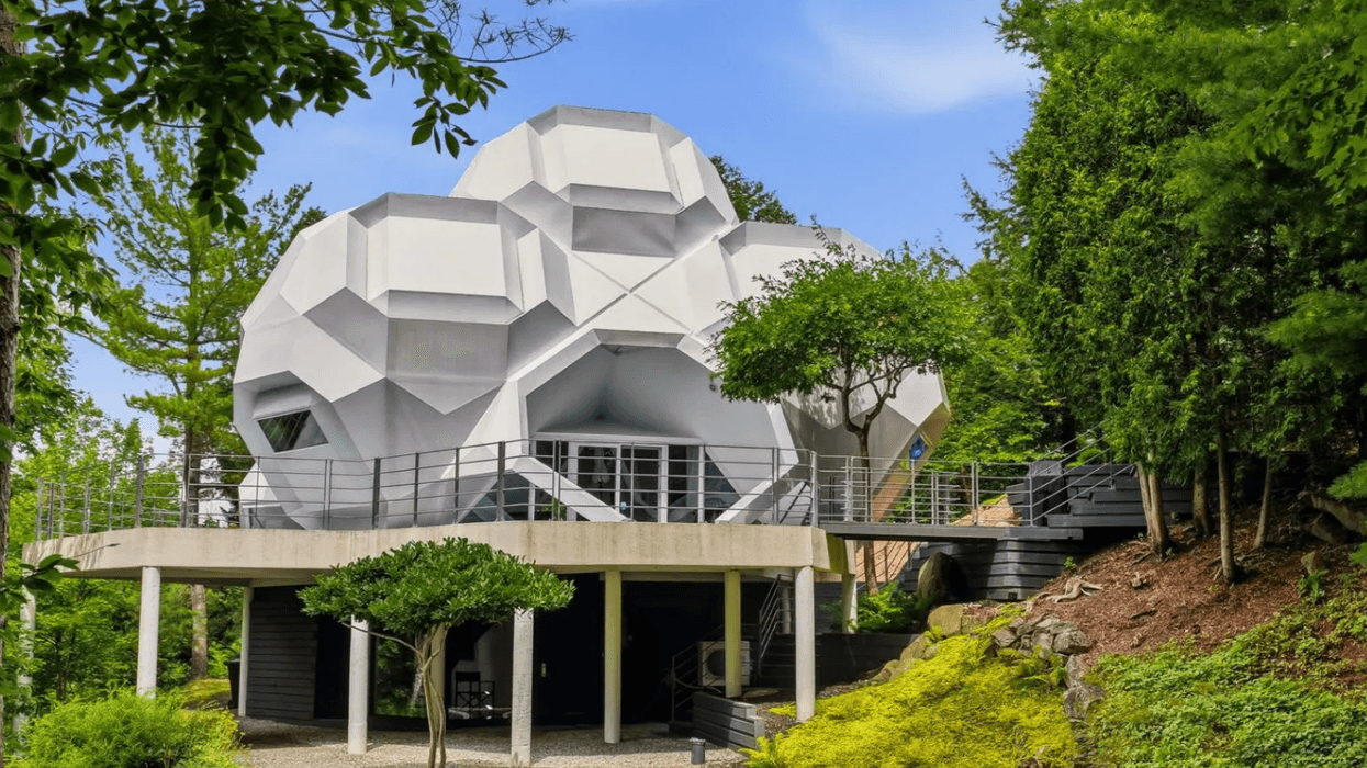 Maison octogonale de l'architecte Raymond Lévesque à Lévis.