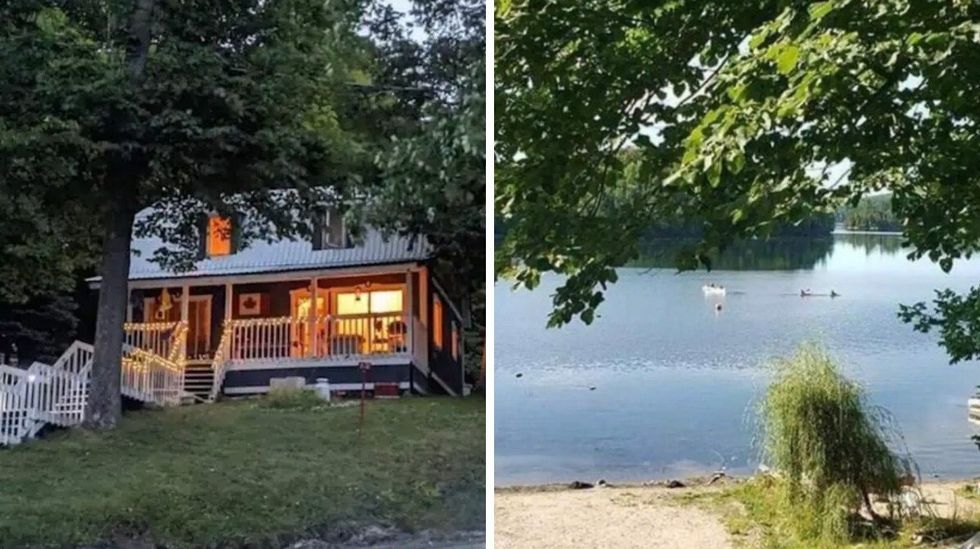 Maisonnette bleue avec des escaliers blancs. Droite : Une petite plage devant un lac.