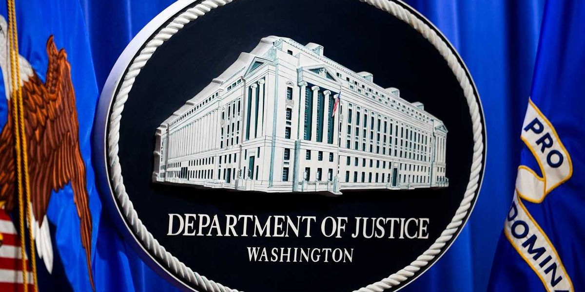 Man pleads guilty in human smuggling case at Canada-U.S. border Man pleads guilty in human smuggling case at Canada-U.S. border