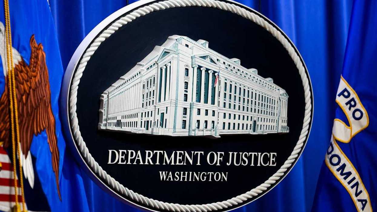 Man pleads guilty in human smuggling case