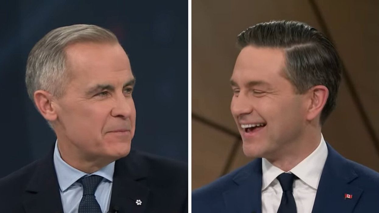 Mark Carney. Droite : Pierre Poilièvre.