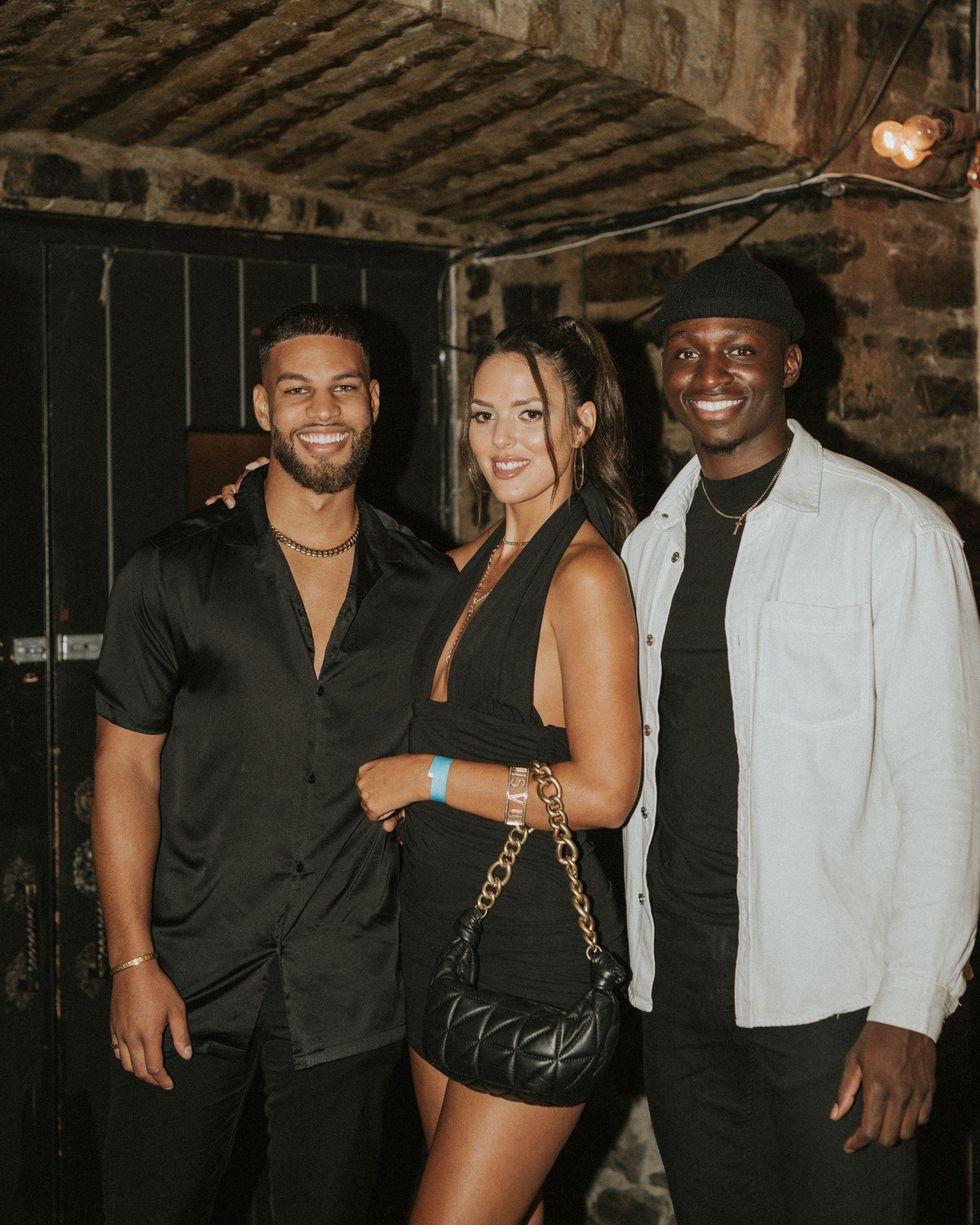 Mathieu, Amanda et Kharl de L'\u00eele de l'amour.