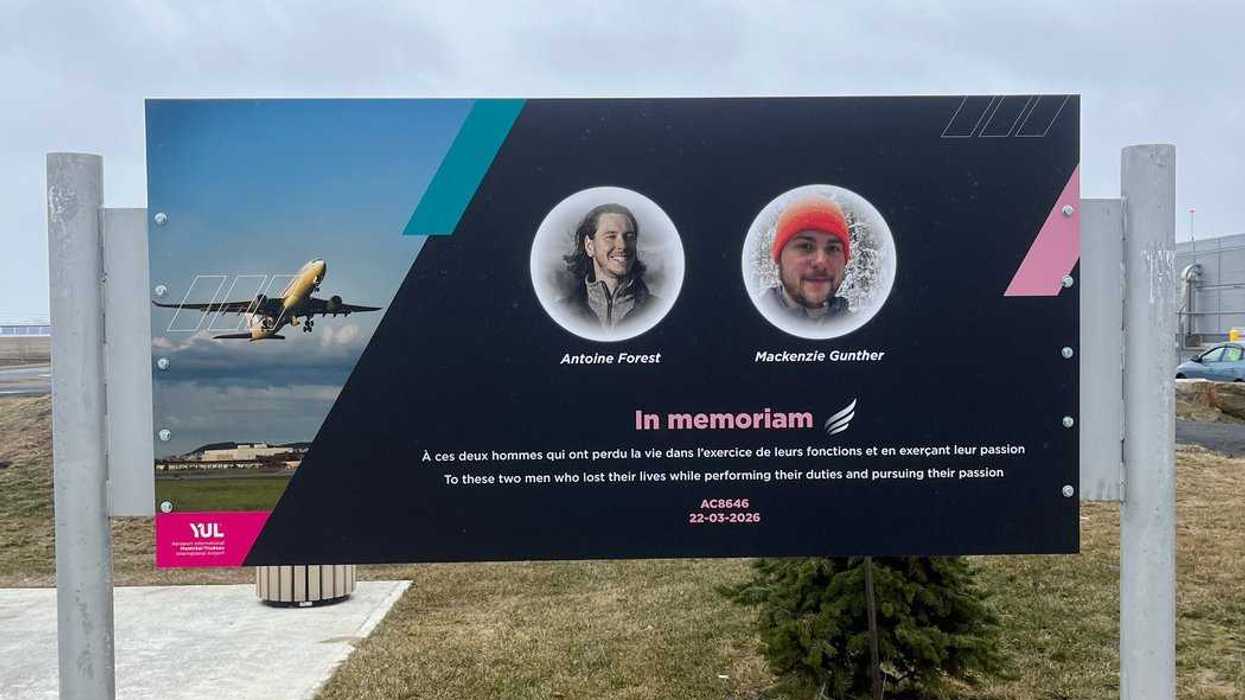Memorial for Air Canada pilots who died in crash