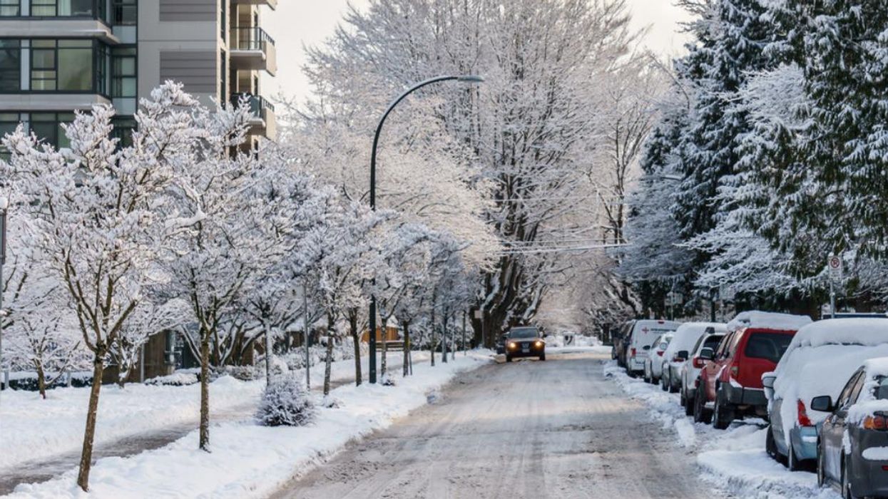 Metro Vancouver Weather Is About To Become A Snowy Mess & Travel Is Going To Be 'Tricky'