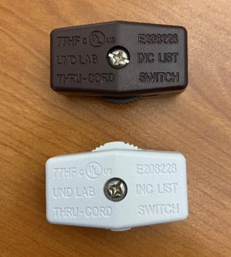 Mini-interrupteur \u00e0 cordon int\u00e9gr\u00e9 de Electrimart.