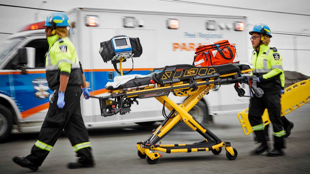 Mississauga crash leaves two dead