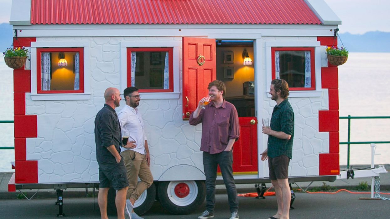 Mobile Pub In Victoria: There's An Irish Pub On Wheels Travelling All Over