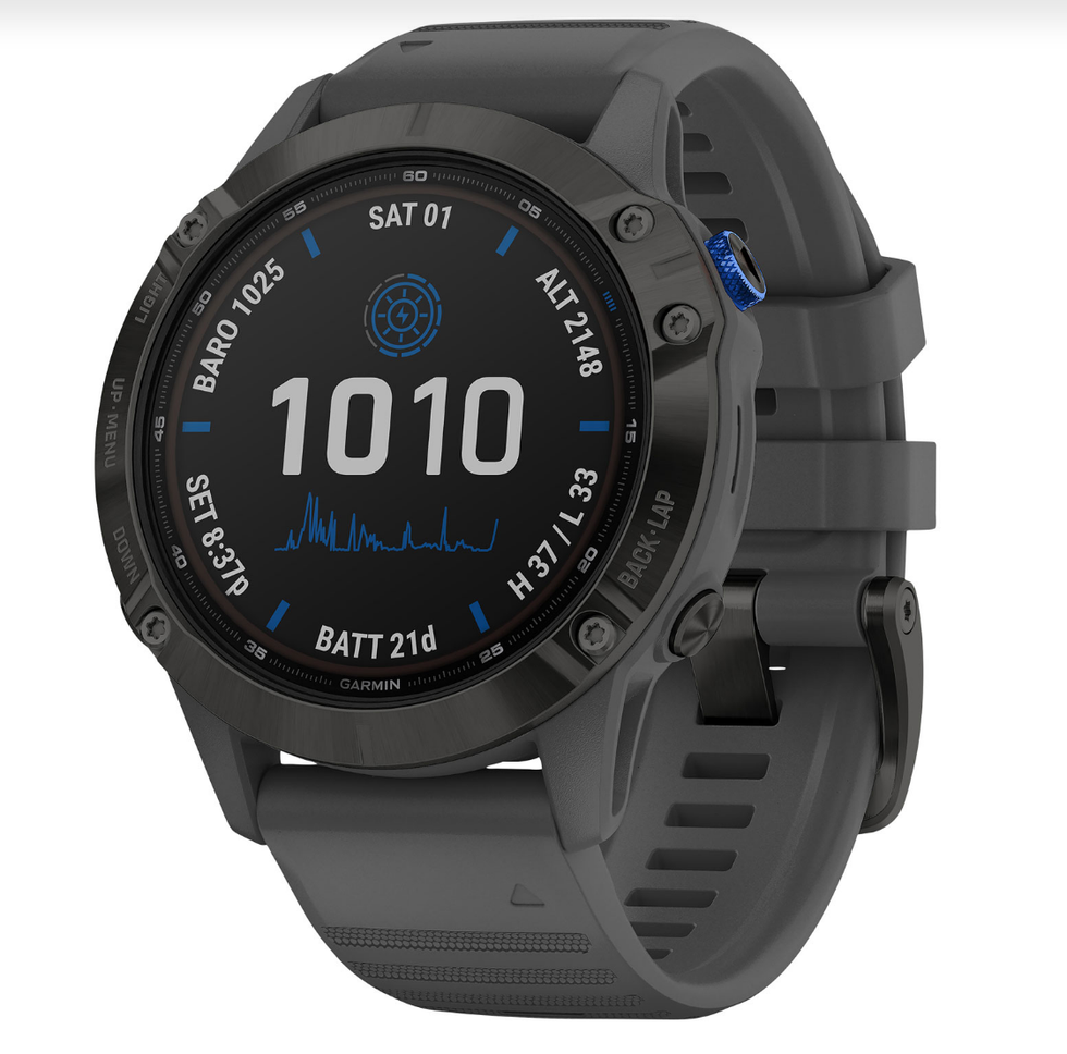 Montre intelligente au Best Buy.