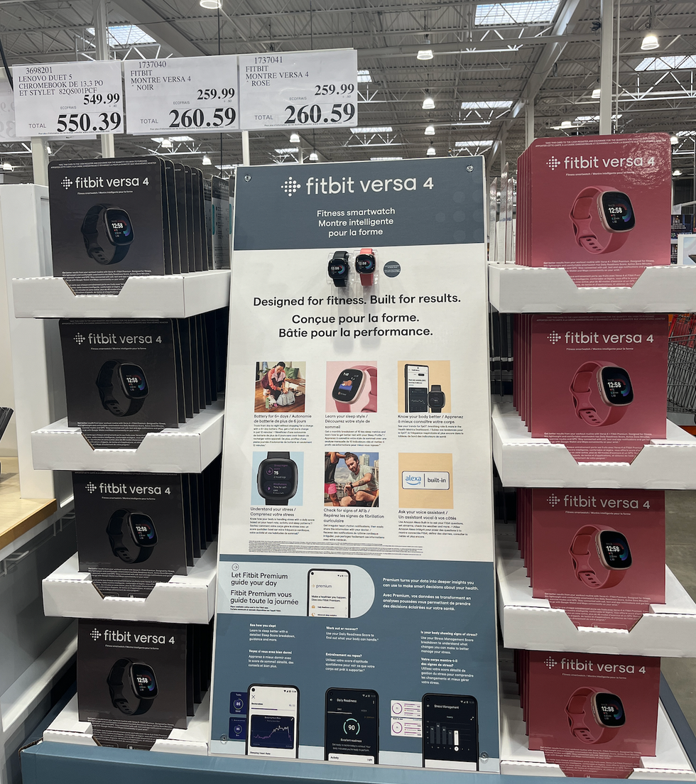 Montre intelligente Fitbit au Costco.