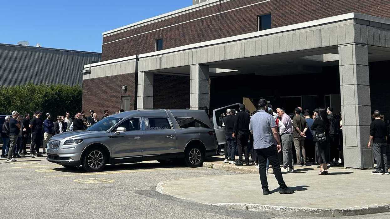 Montreal mourners honour shot bystander