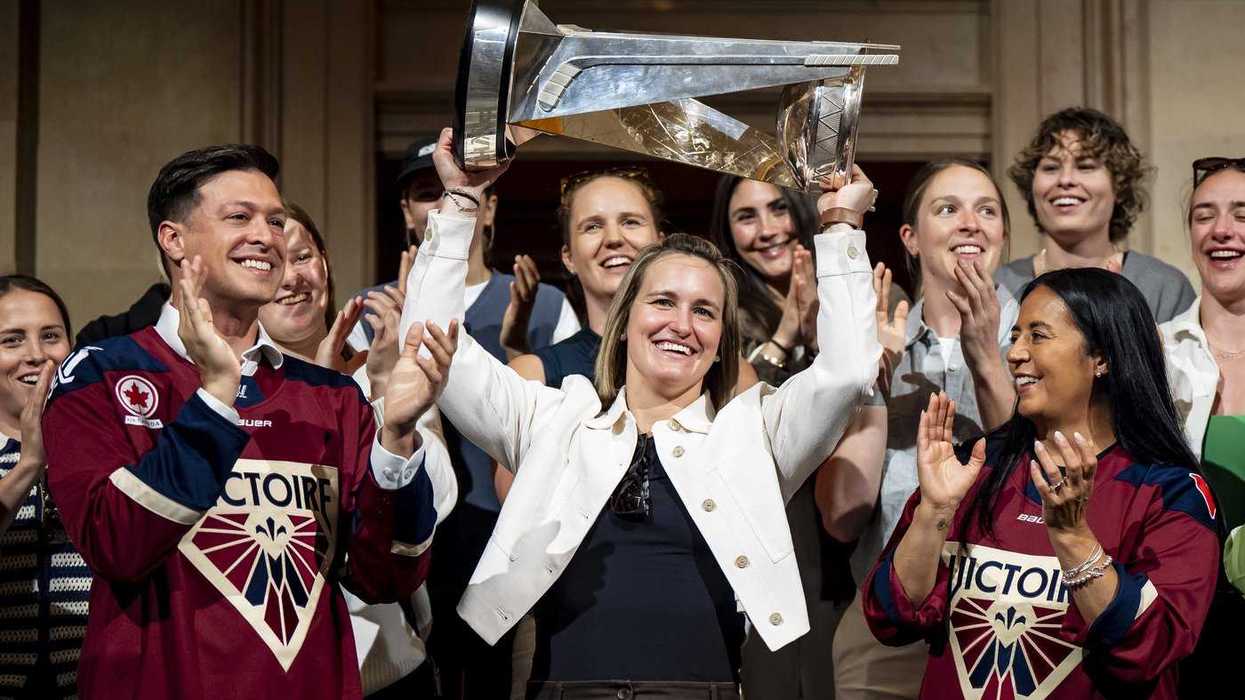 Montreal Victoire sign city's golden book