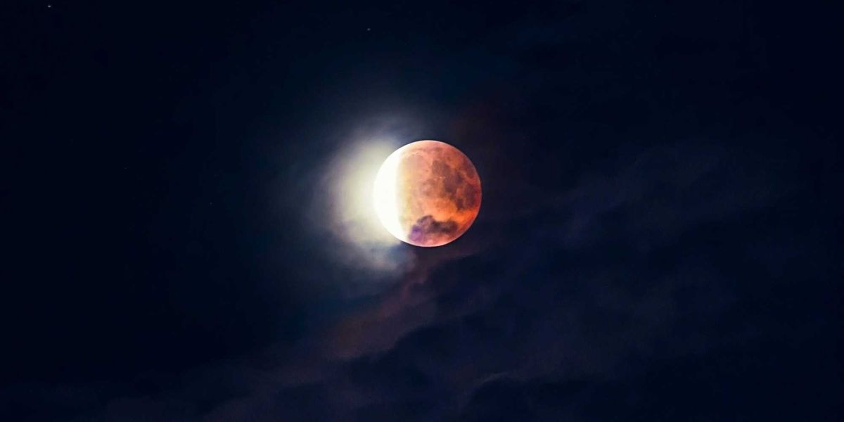 A total lunar eclipse will turn the moon red across Canada and these places get the best view A total lunar eclipse will turn the moon red across Canada and these places get the best view
