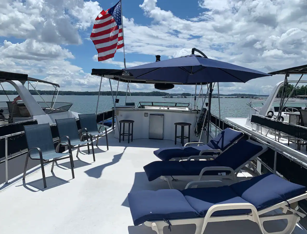 Mt Plattmore Houseboat on Lake Lanier.