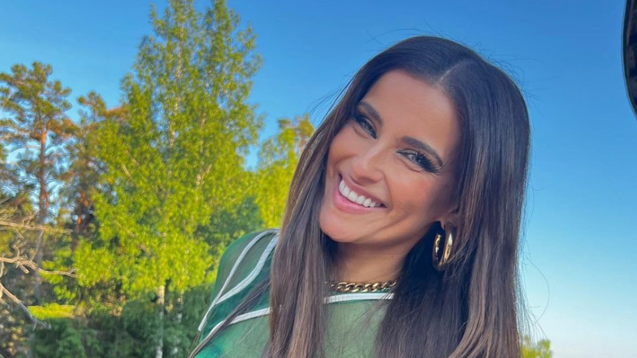 Nelly Furtado.