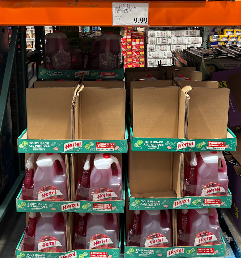 Nettoyant tout usage Hertel au Costco.