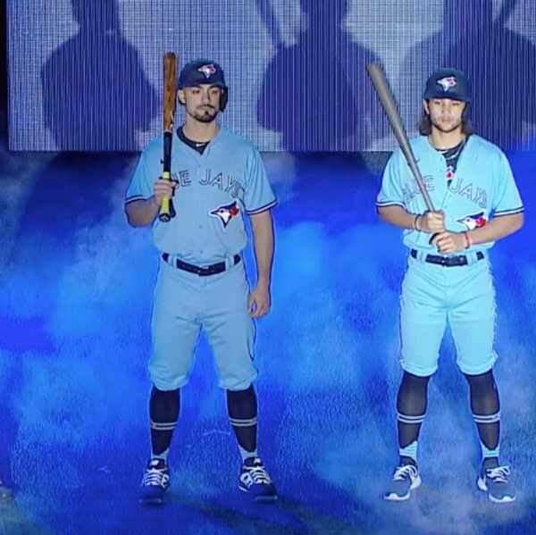 New Blue Jays Jerseys Are A Total Retro Throwback Narcity