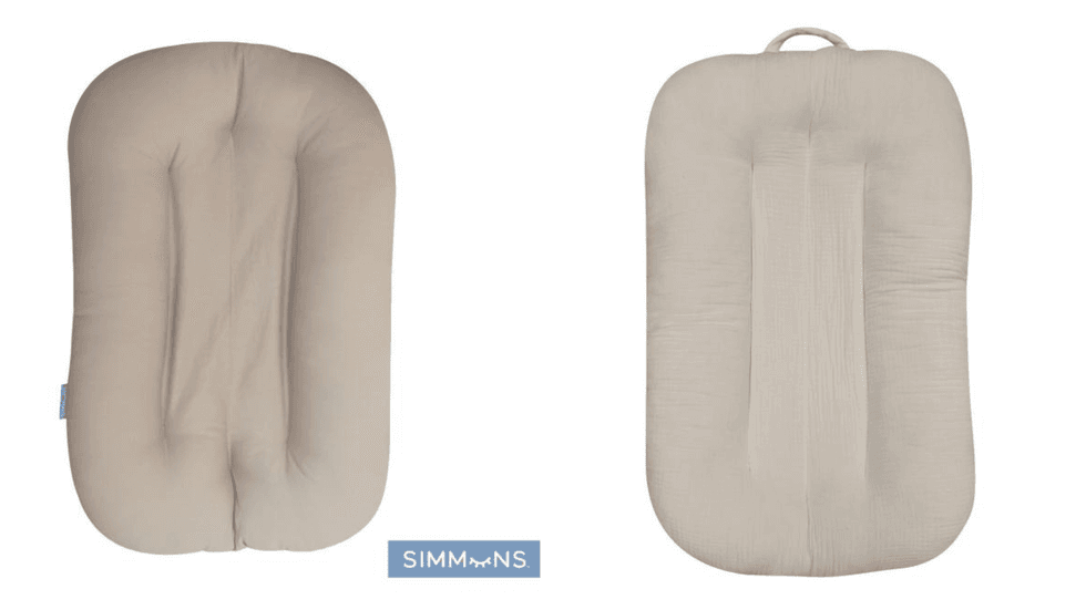 Nid et coussin pour b\u00e9b\u00e9 Kozy et Nido de marque Simmons.