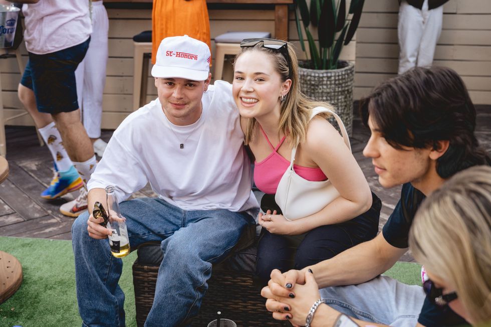 Noah Parker et Emi Chicoine