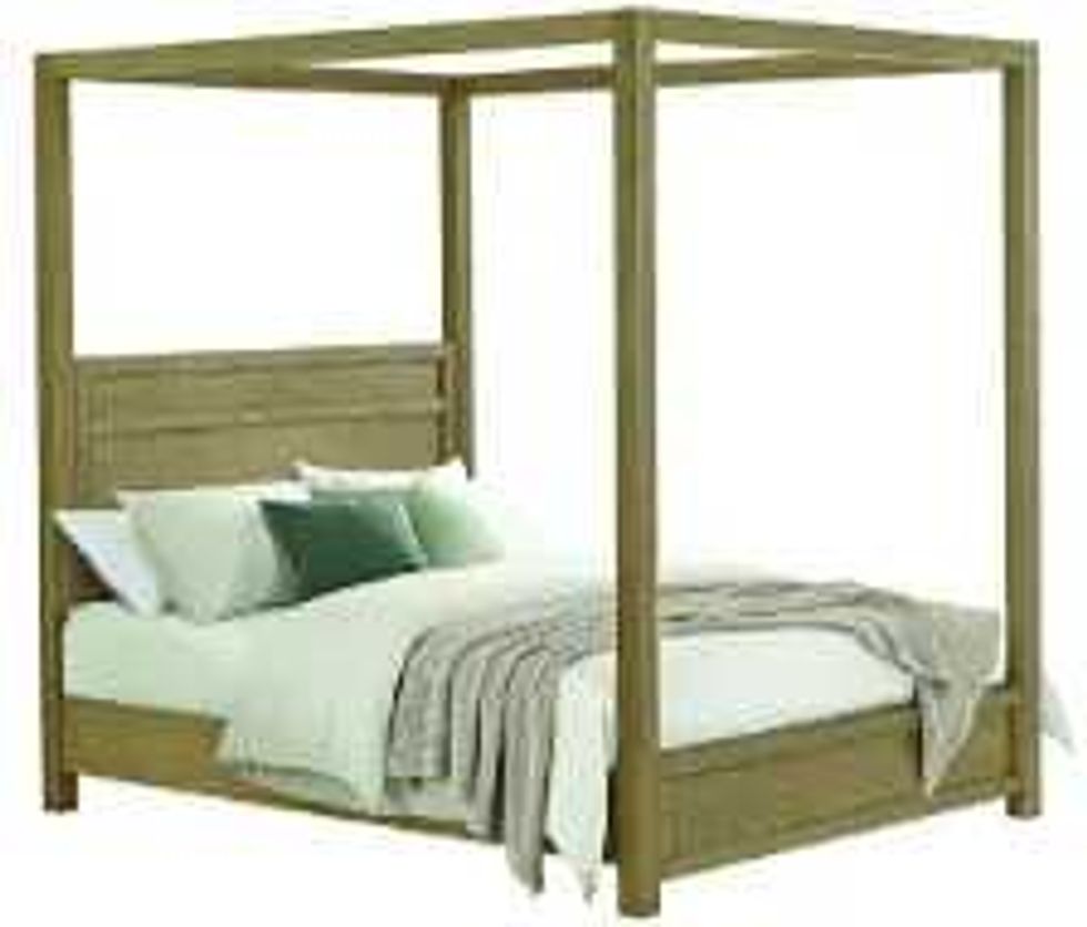 Oaklynn Canopy Bed