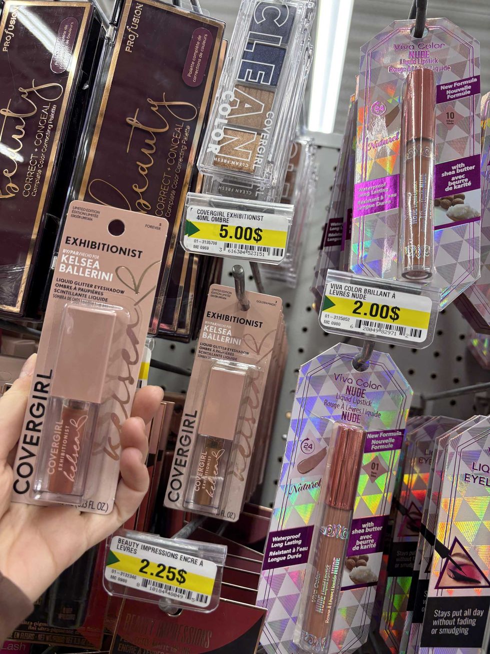 Ombre \u00e0 paupi\u00e8re scintillante liquide Covergirl.