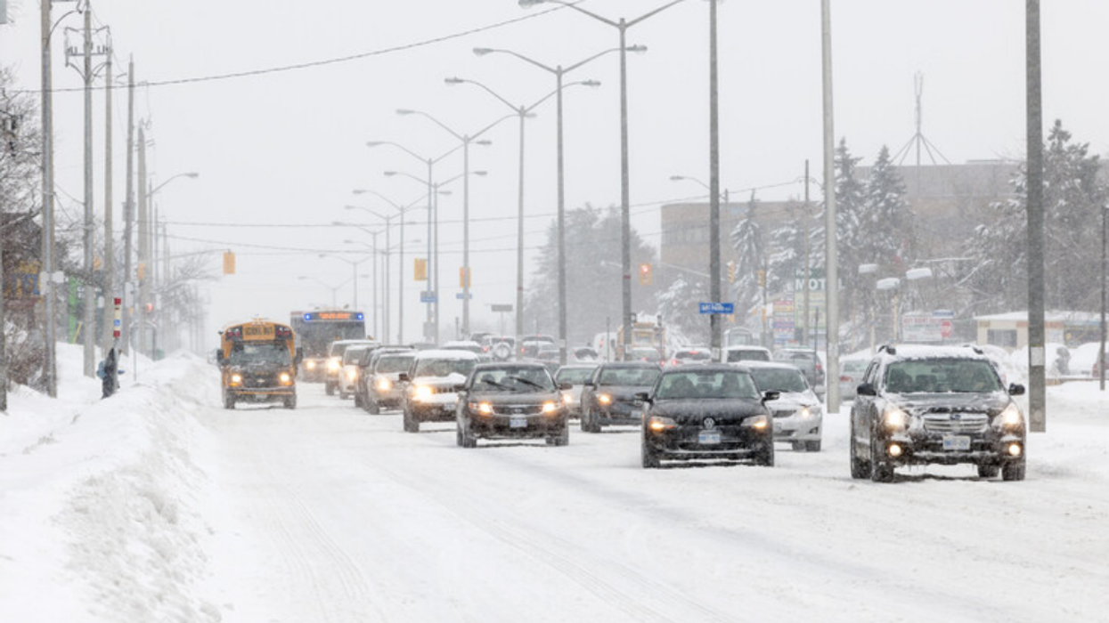 Ontarians Warned To Postpone Travel & School Buses Cancelled As Major Snow Hits Some Spots