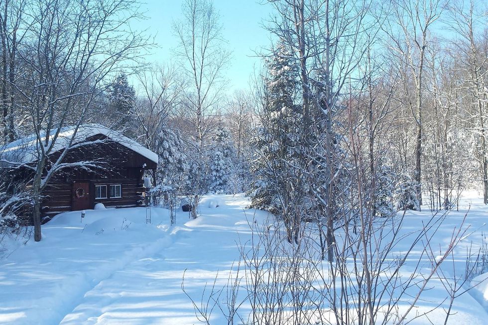 ontario airbnb winter