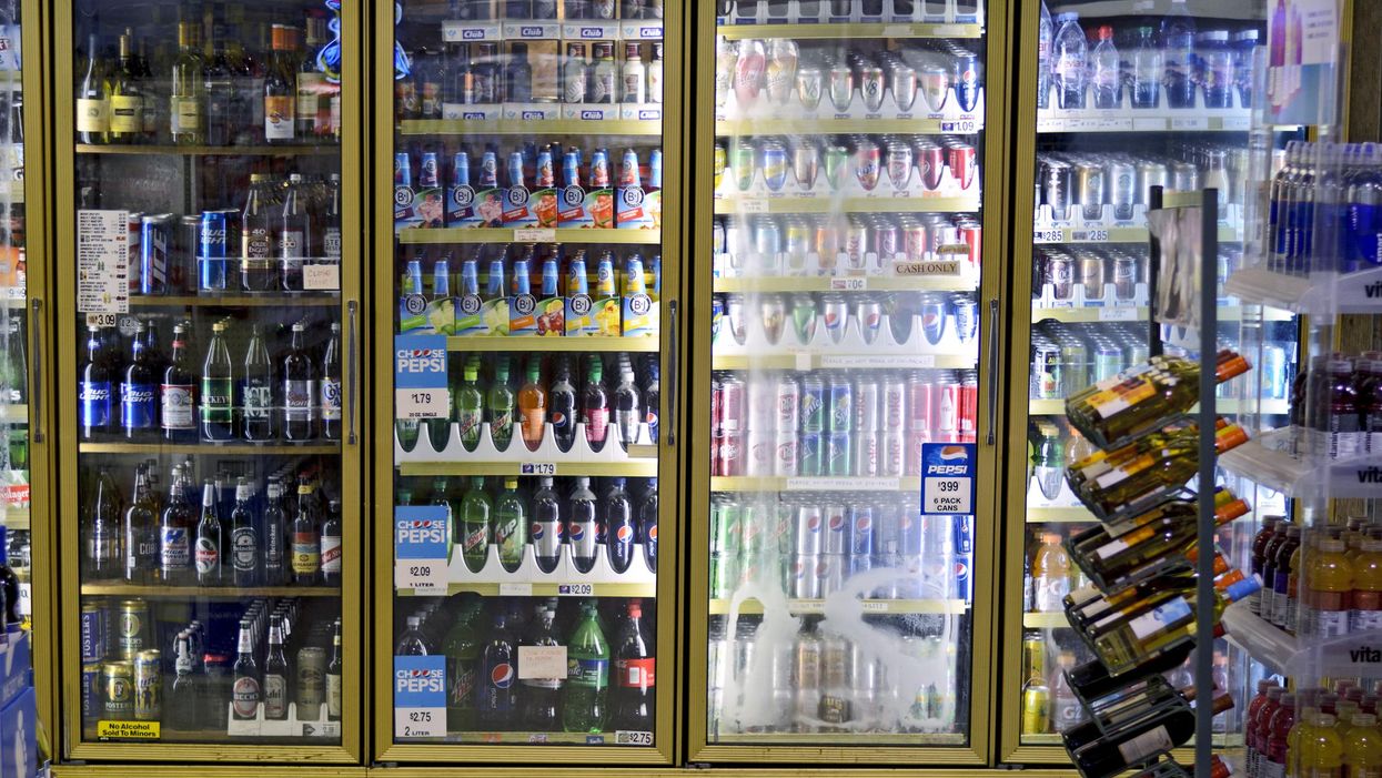 Ontario Convenience Stores Want To Be Able To Sell Booze & That Does Sound Convenient TBH