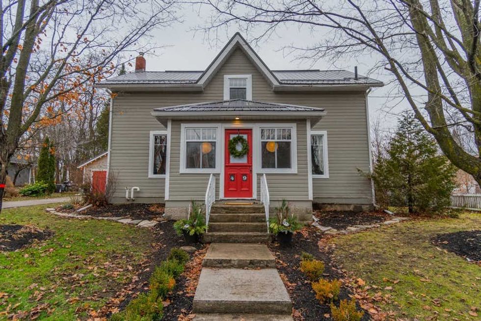 Ontario Home For Sale Is Under $500K & No Room Looks Alike