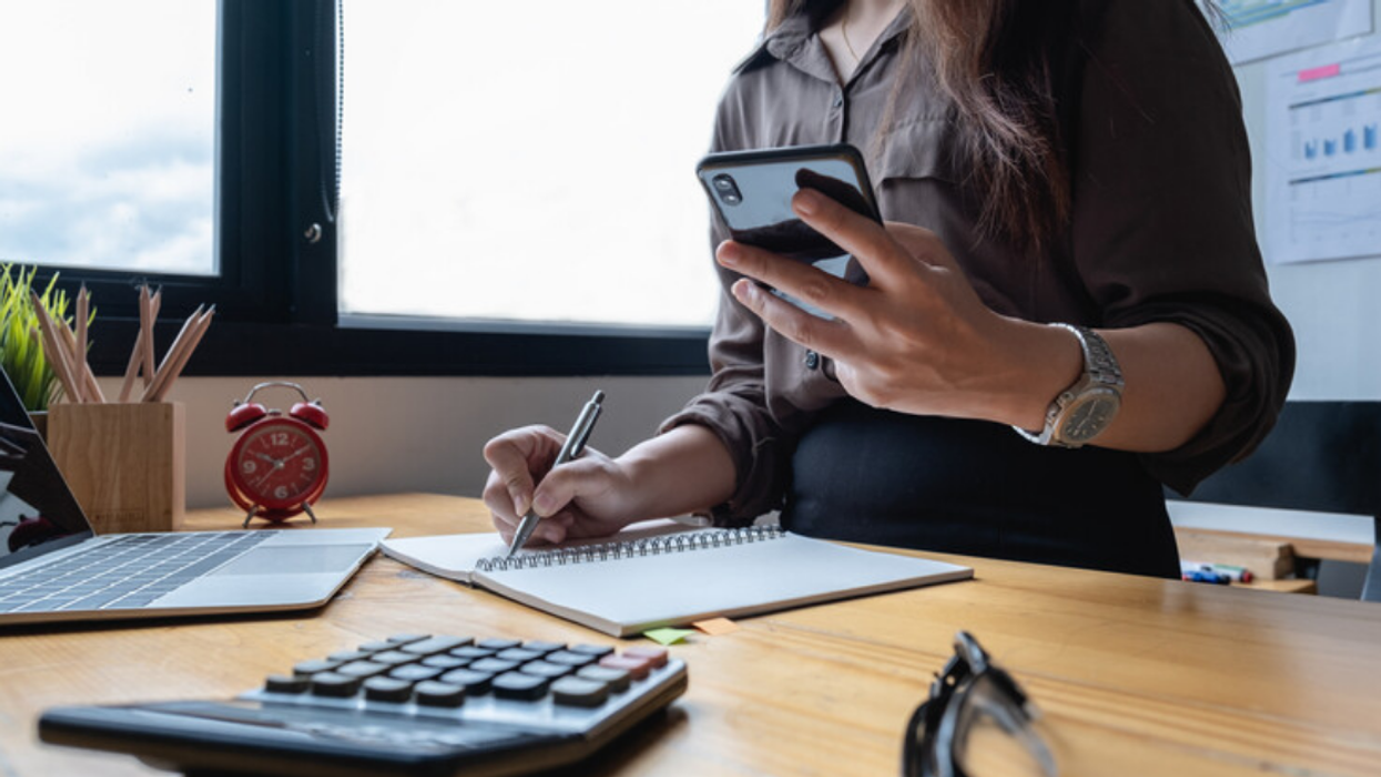 Ontario Lawyer Says New Disconnect From Work Policy Won't Really Do Much But 'Looks Great'