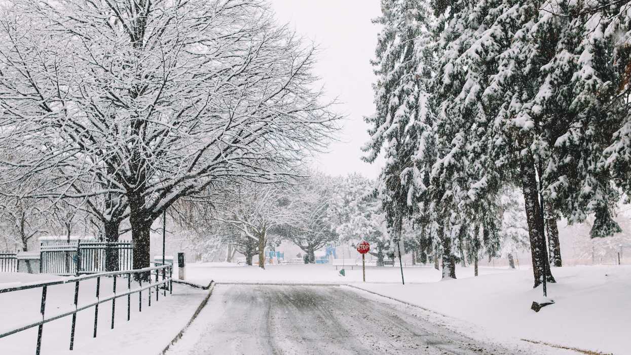Ontario New Year's Forecast Is Going To Be A Snowy & Icy Mess