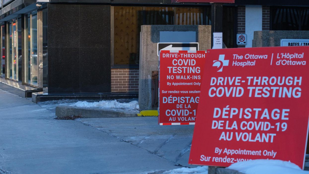 Ontario's Paid Sick Leave Program For COVID-19 Just Got Extended & Here's What It Covers