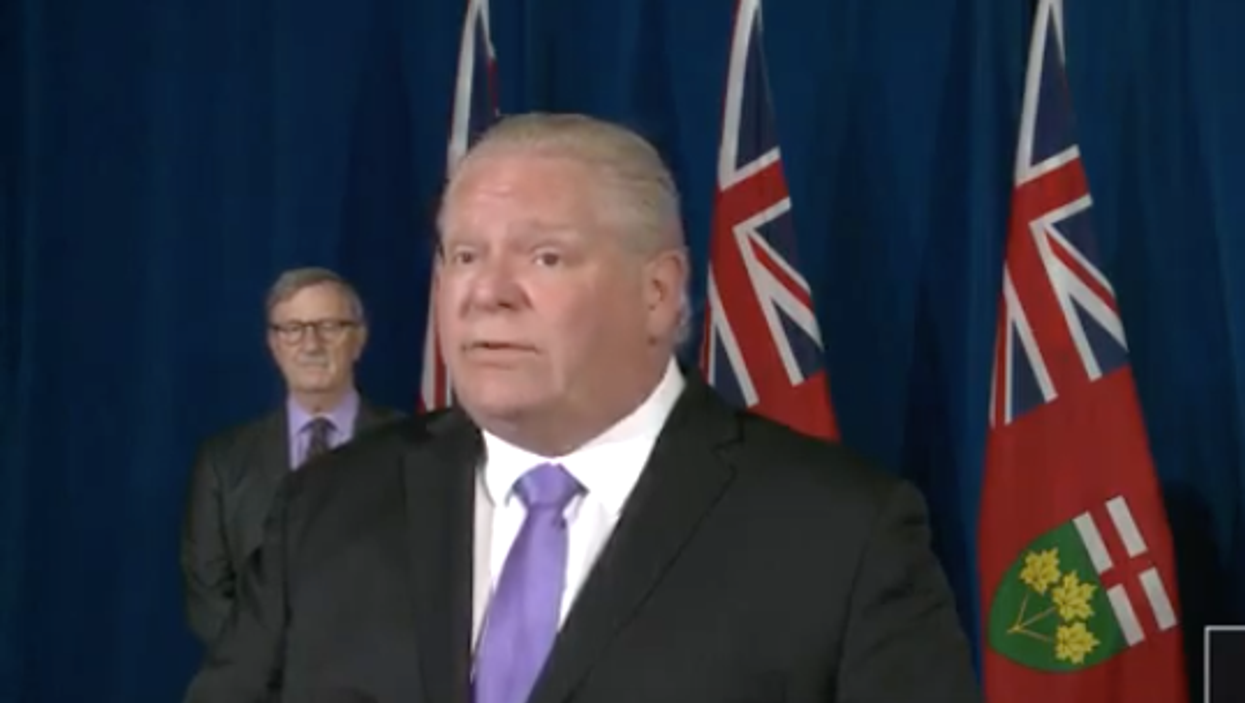 Ontario's Social Circles Will Now Allow You To Hug 10 Of Your Closet Friends & Family