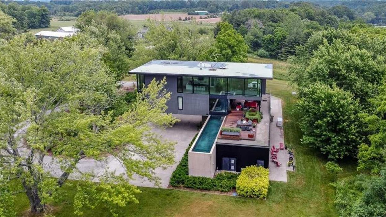 Ontario's Treehouse Home For Sale Is A Futuristic Dream (PHOTOS)