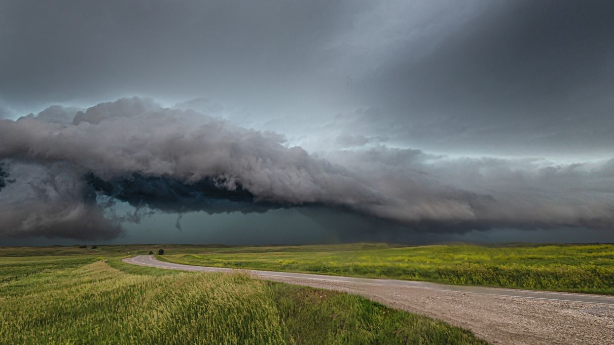 Ontario's Weather Forecast Is Going To Be A Mess Of Hail & Thunderstorms This Week