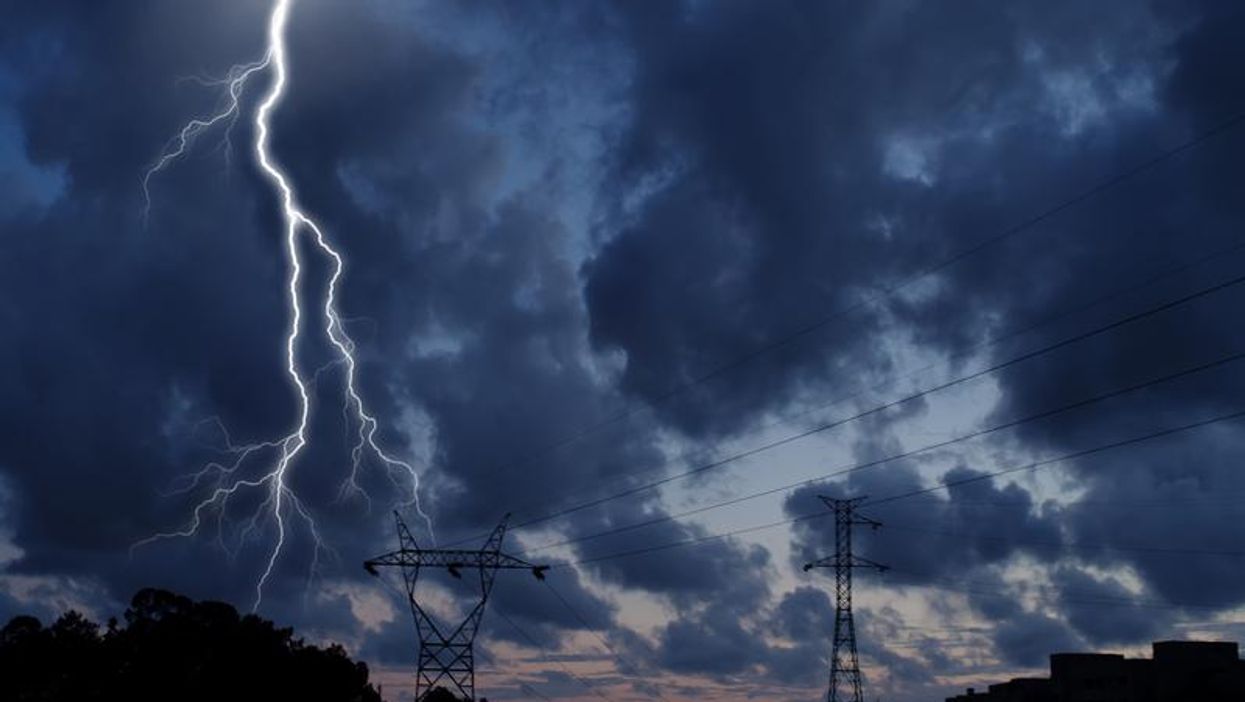 Ontario's Weather Is About To Get Brutal With Severe Thunderstorms & Possible Tornadoes