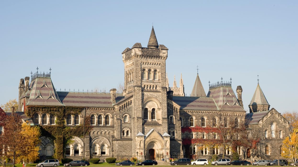 Ontario Scholarships To Apply To Where Your Grades Don't Matter