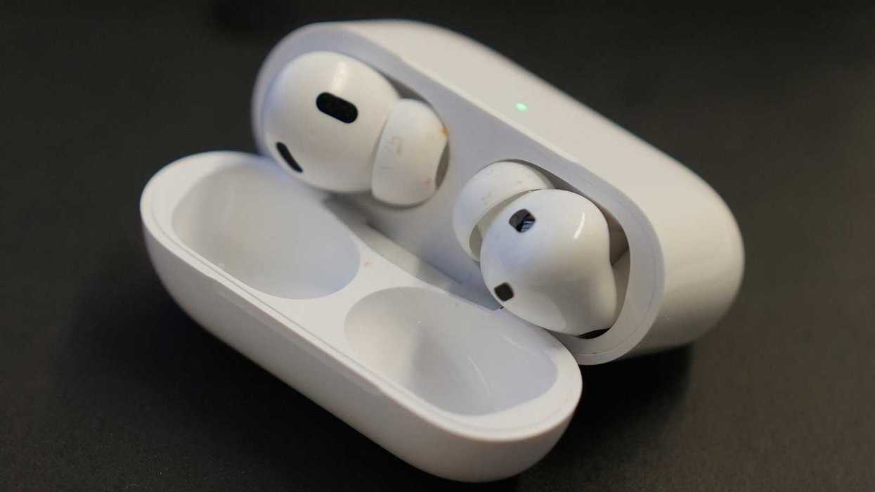 Ontario to allow over-the-counter hearing aids