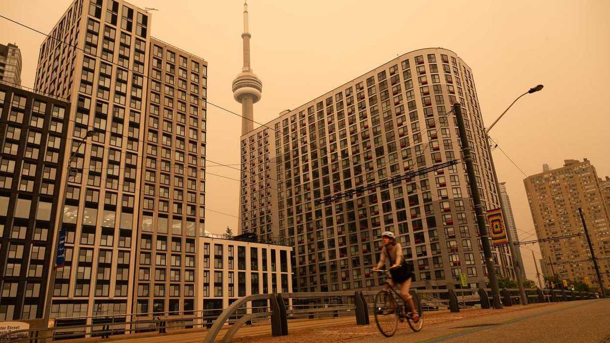 Ontario wildfire smoke forcing people indoors