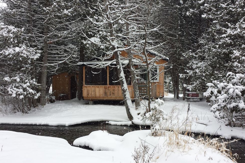 ontario winter airbnb