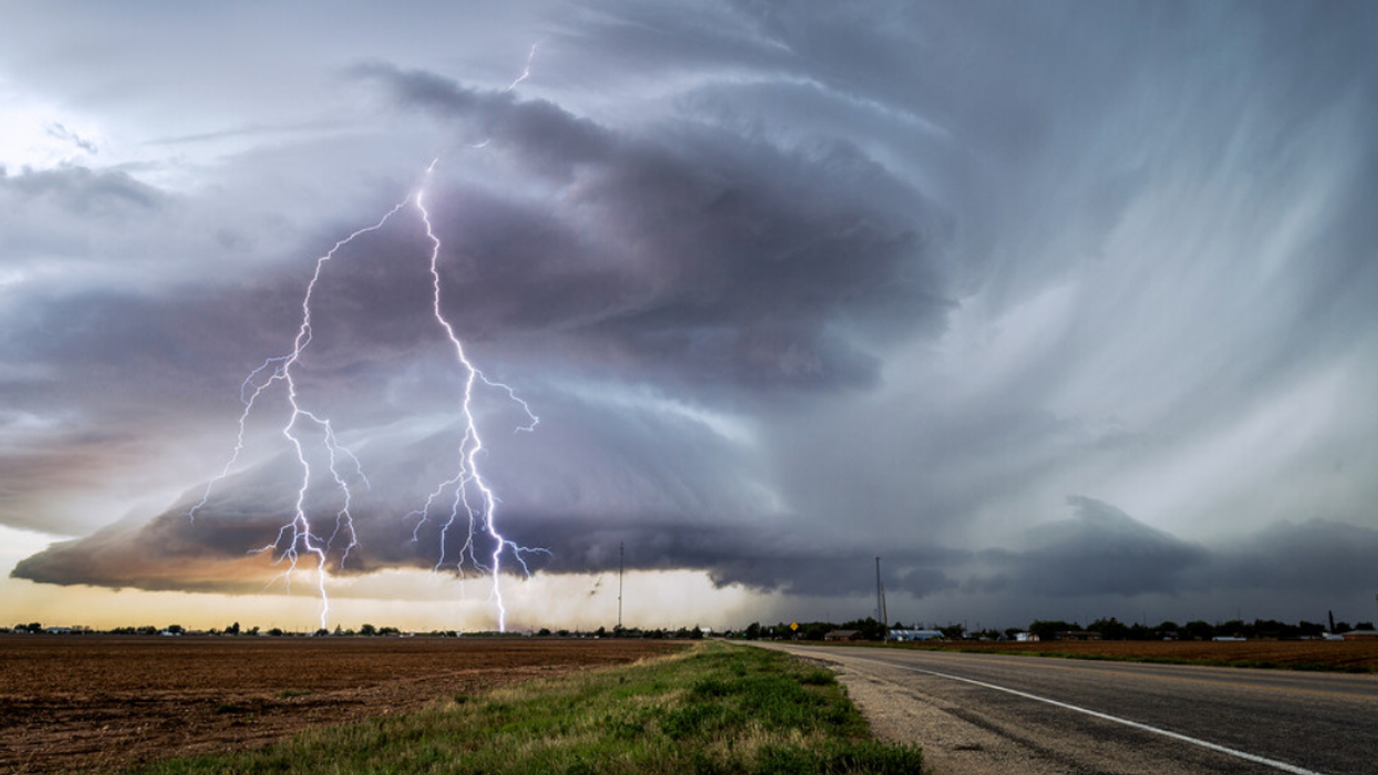 Orages violents.