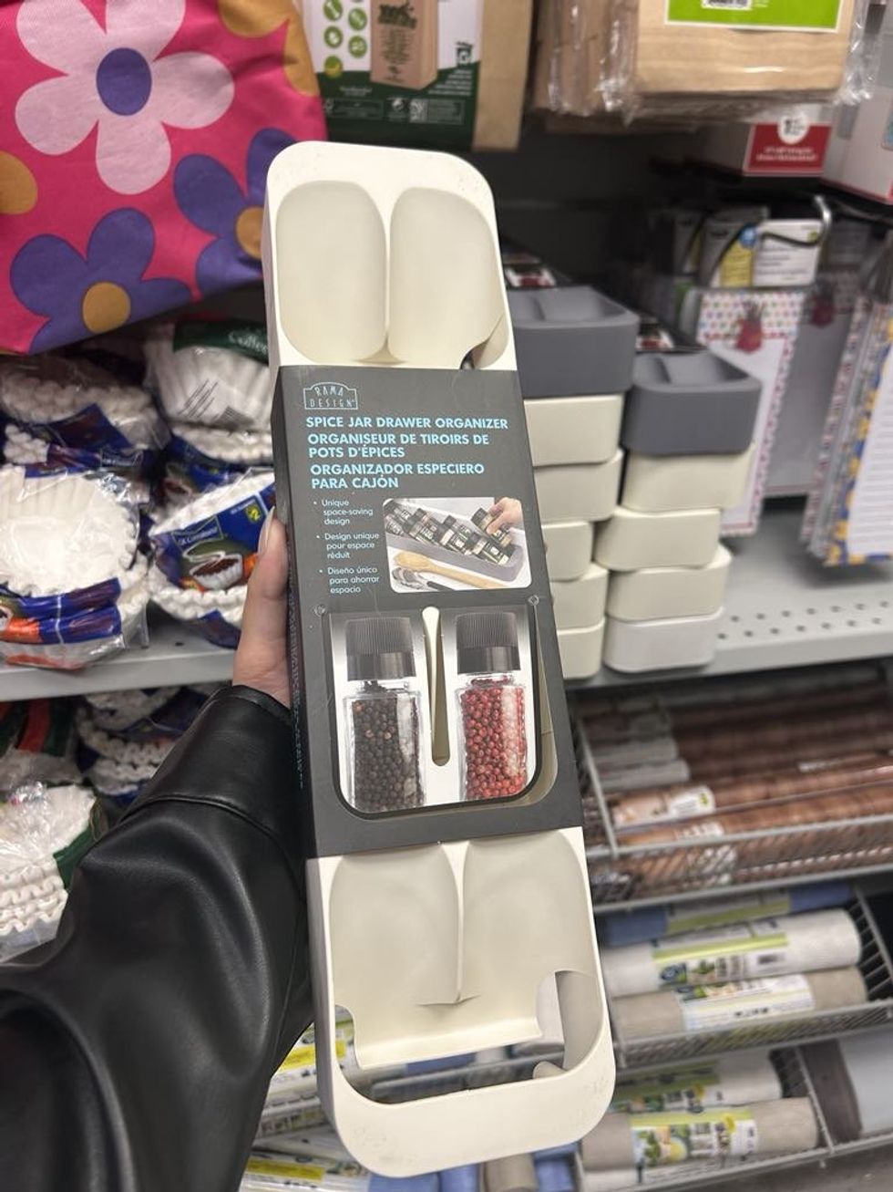 Organisateur de tiroirs de pots d'\u00e9pices.