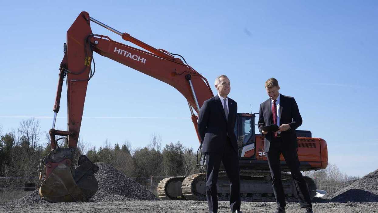 Ottawa sticks to pledge to double construction