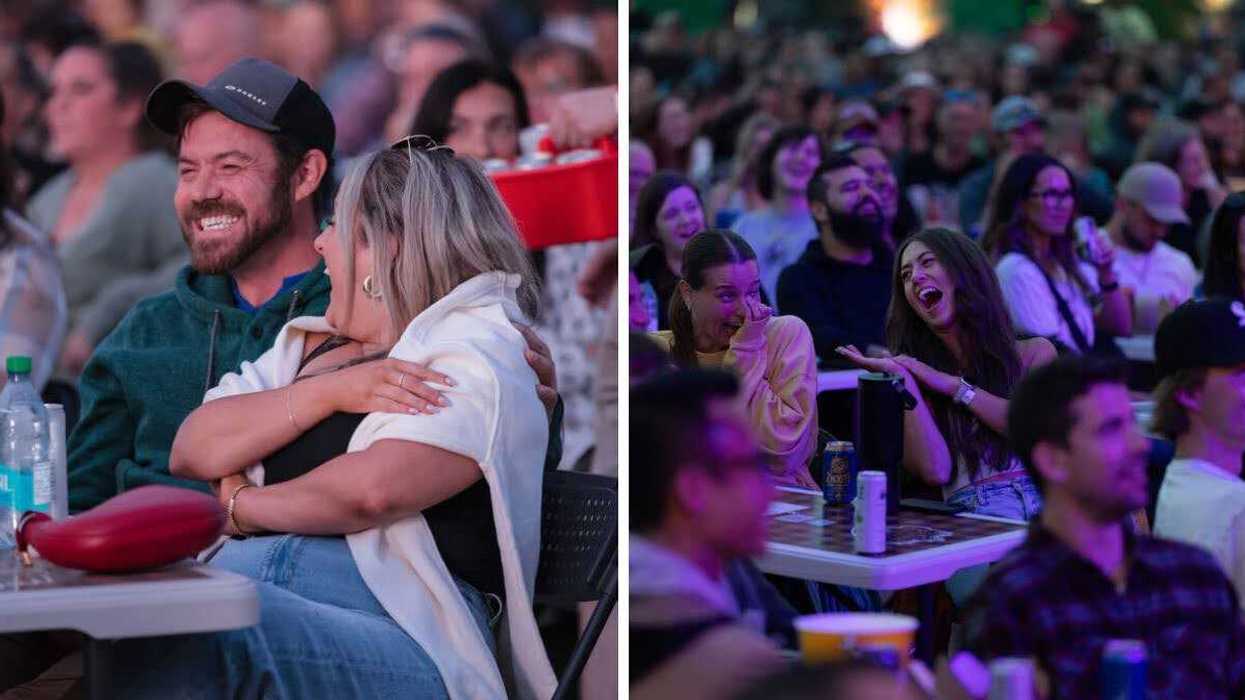 Outdoor comedy crowd