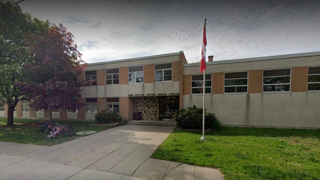Over 800 Ontario Schools Have Reported COVID-19 Cases & 1 Has Been Shutdown