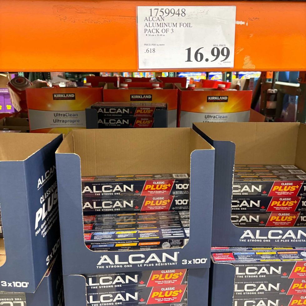 packs of Alcan aluminum foil at costco
