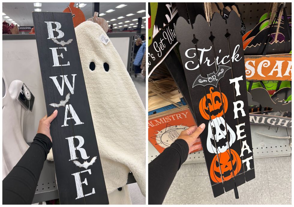 Palette d\u00e9corative noire et blanche en bois \u00ab Beware \u00bb. Droite : Palette d\u00e9corative en bois noire, orange et blanche \u00ab Trick or Treat \u00bb.