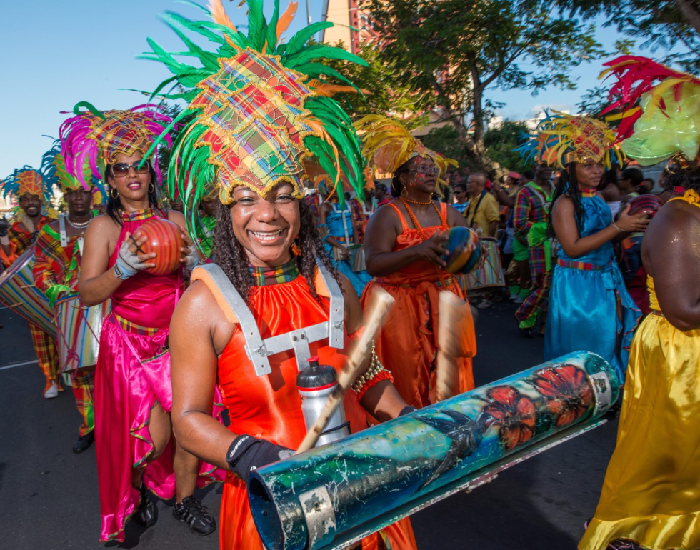 Parade costum\u00e9e.