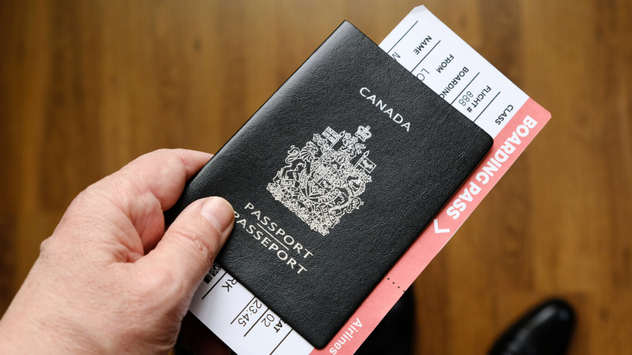 Passeport canadien.