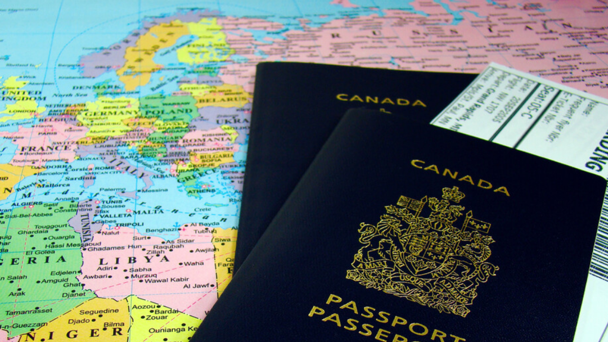 Passeport canadien.